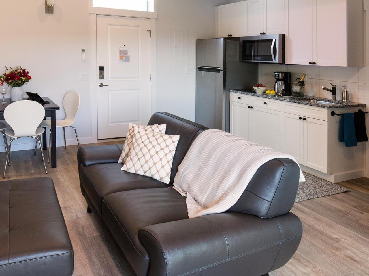 The Web Suites Friday Harbor Buitenkant foto